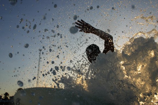 author: paulo rodrigues
title: Surf
