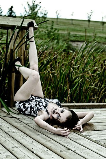author : Tanya Plonka                    title: Meaghan | Classy swamp pinup