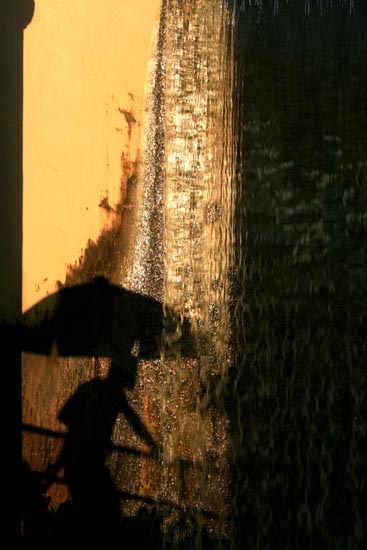 autor: paulo rodrigues
t&iacute;tulo: Guarda-sol ou guarda chuva?