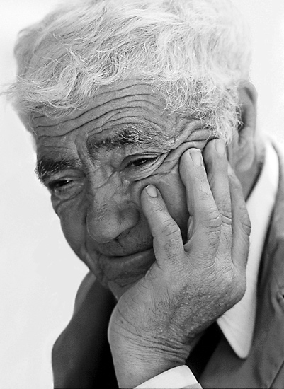 autor: paulo rodrigues
t&iacute;tulo: Mão na face