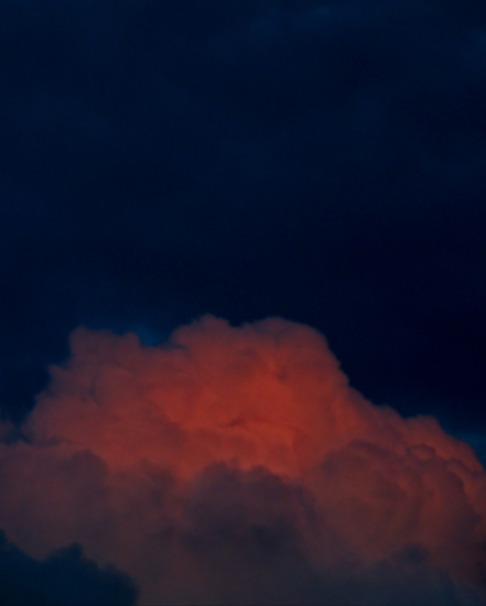 autor: paulo rodrigues
t&iacute;tulo: Nuvens em chamas