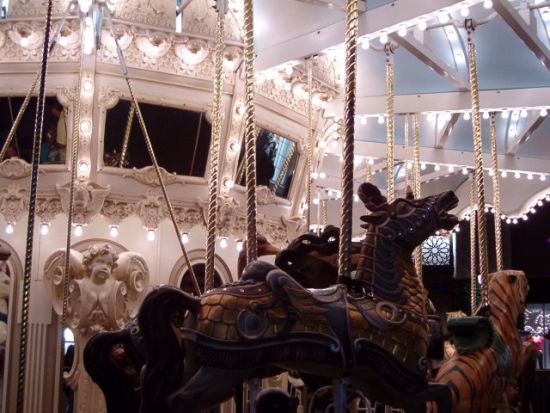 author: paulo rodrigues
title: Carousel II