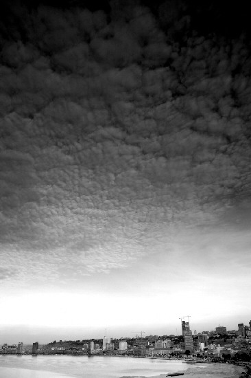 autor: paulo rodrigues
t&iacute;tulo: Luanda Ceu