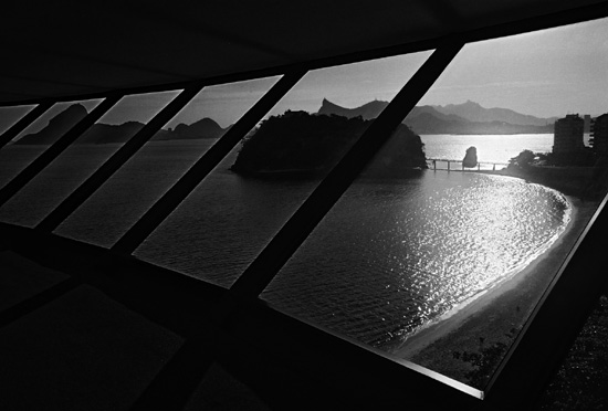 autor: paulo rodrigues
t&iacute;tulo: Janelas para o Rio